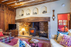 Extraordinary 15th Century timber framed cottage in famous Medieval village - The Tryst